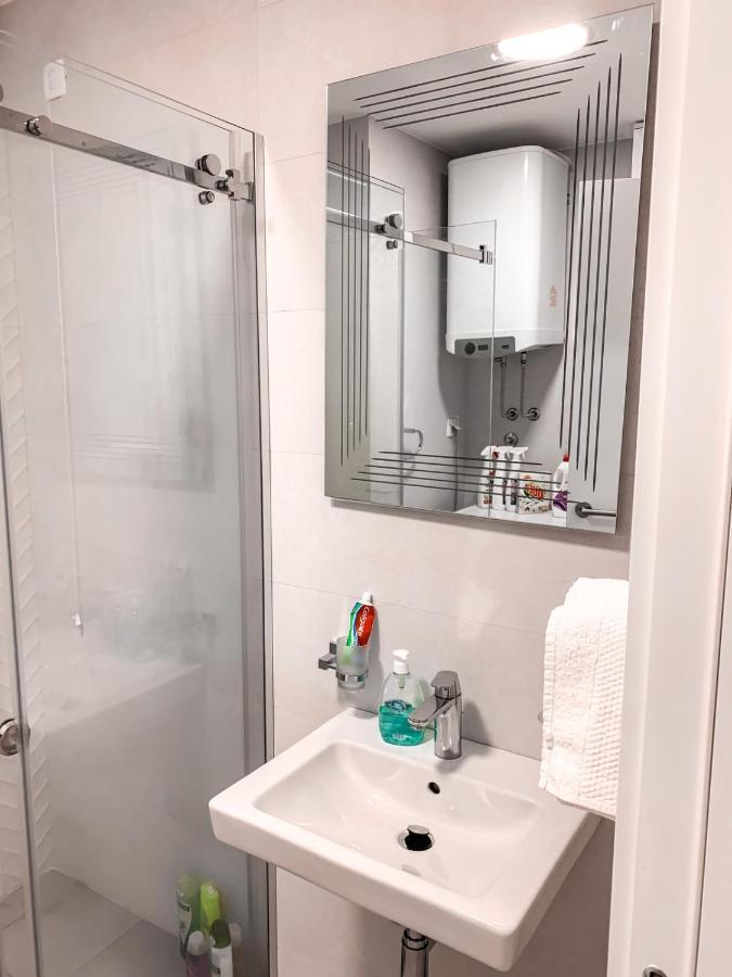 Bar Exclusiv Soho City Residence Bagian luar foto