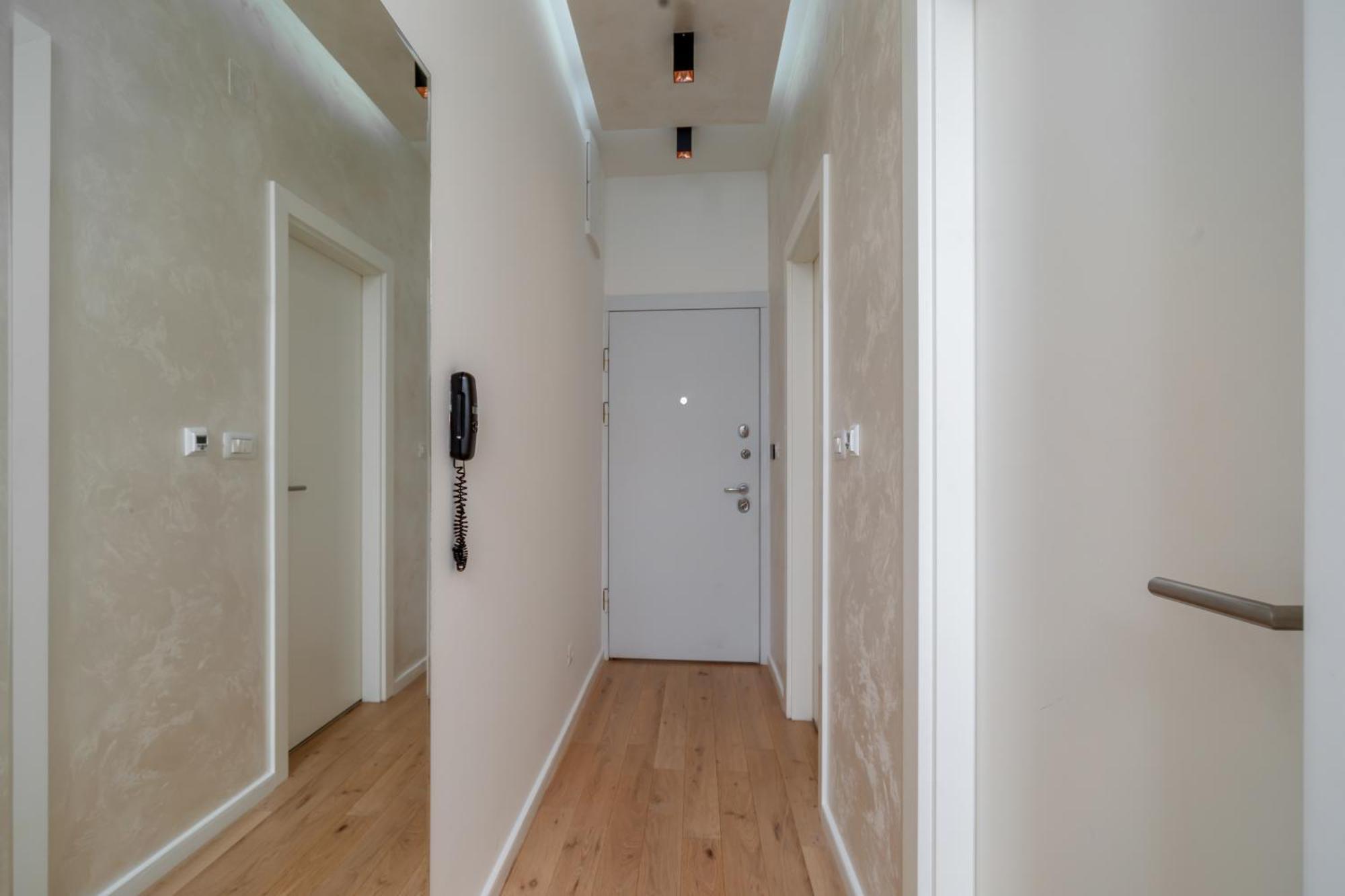 Bar Exclusiv Soho City Residence Bagian luar foto