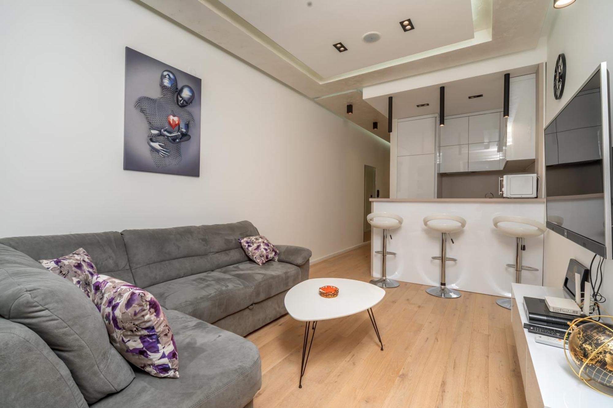 Bar Exclusiv Soho City Residence Bagian luar foto